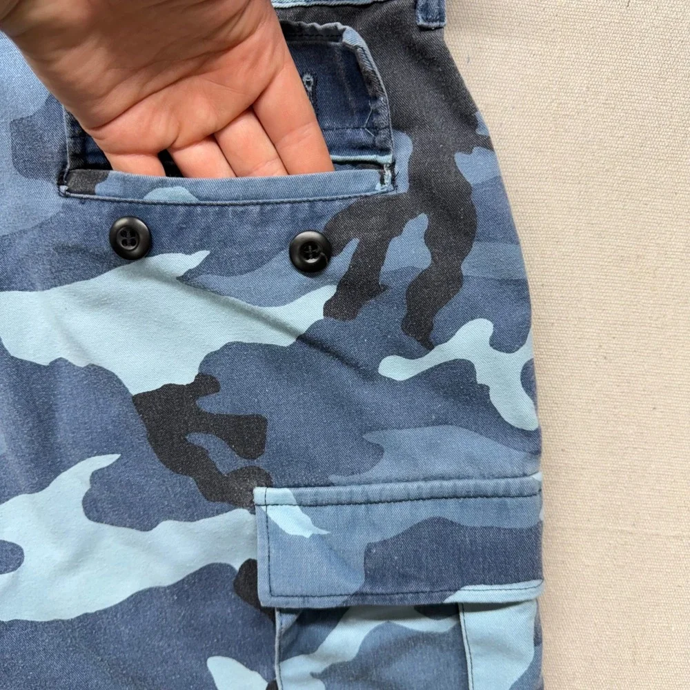 Vintage Blue Camo Cargo Shorts Mens XL Blue Camouflage Combat Military Y2K 2000s